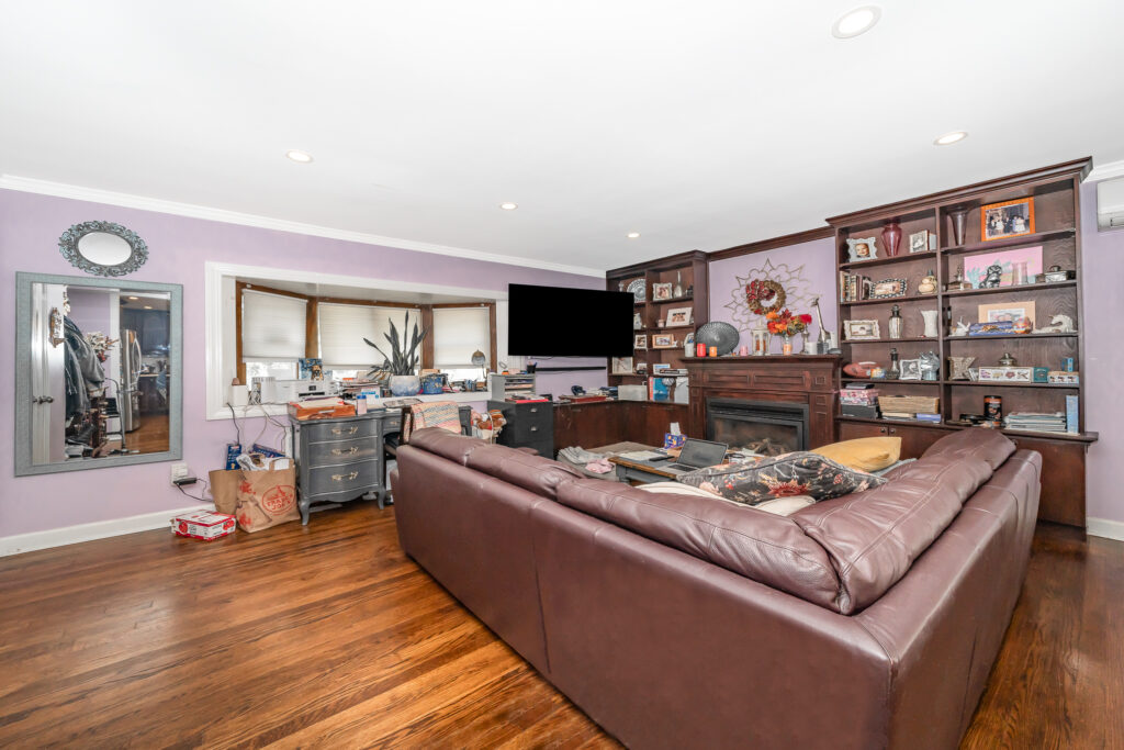 136 Wardwell Rd-21 - Alex Moise