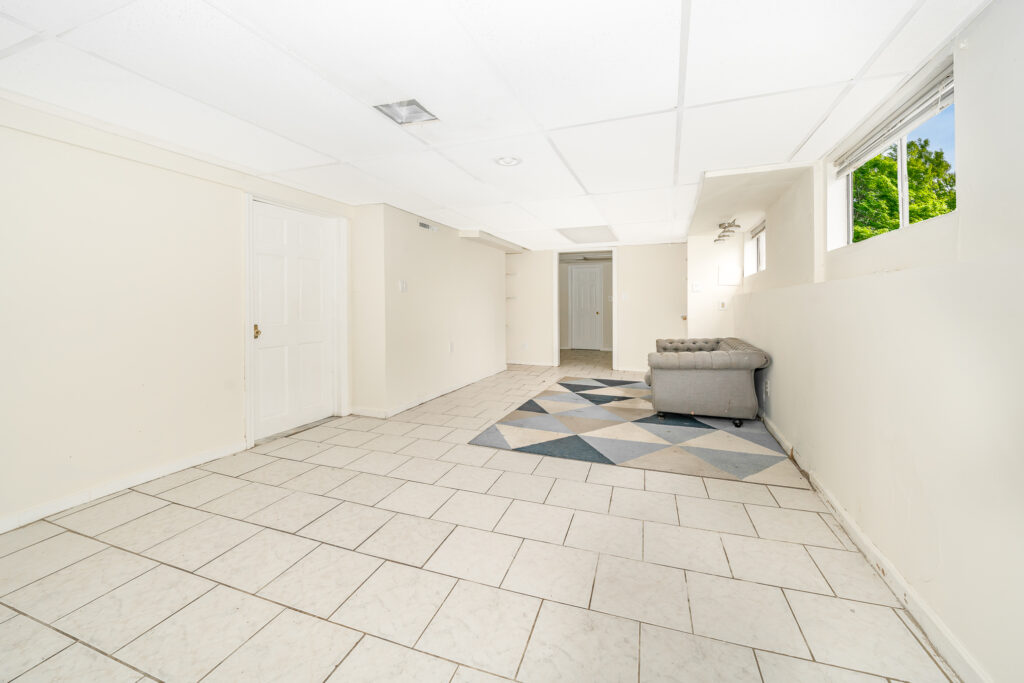880 Washington St-17 - Alex Moise